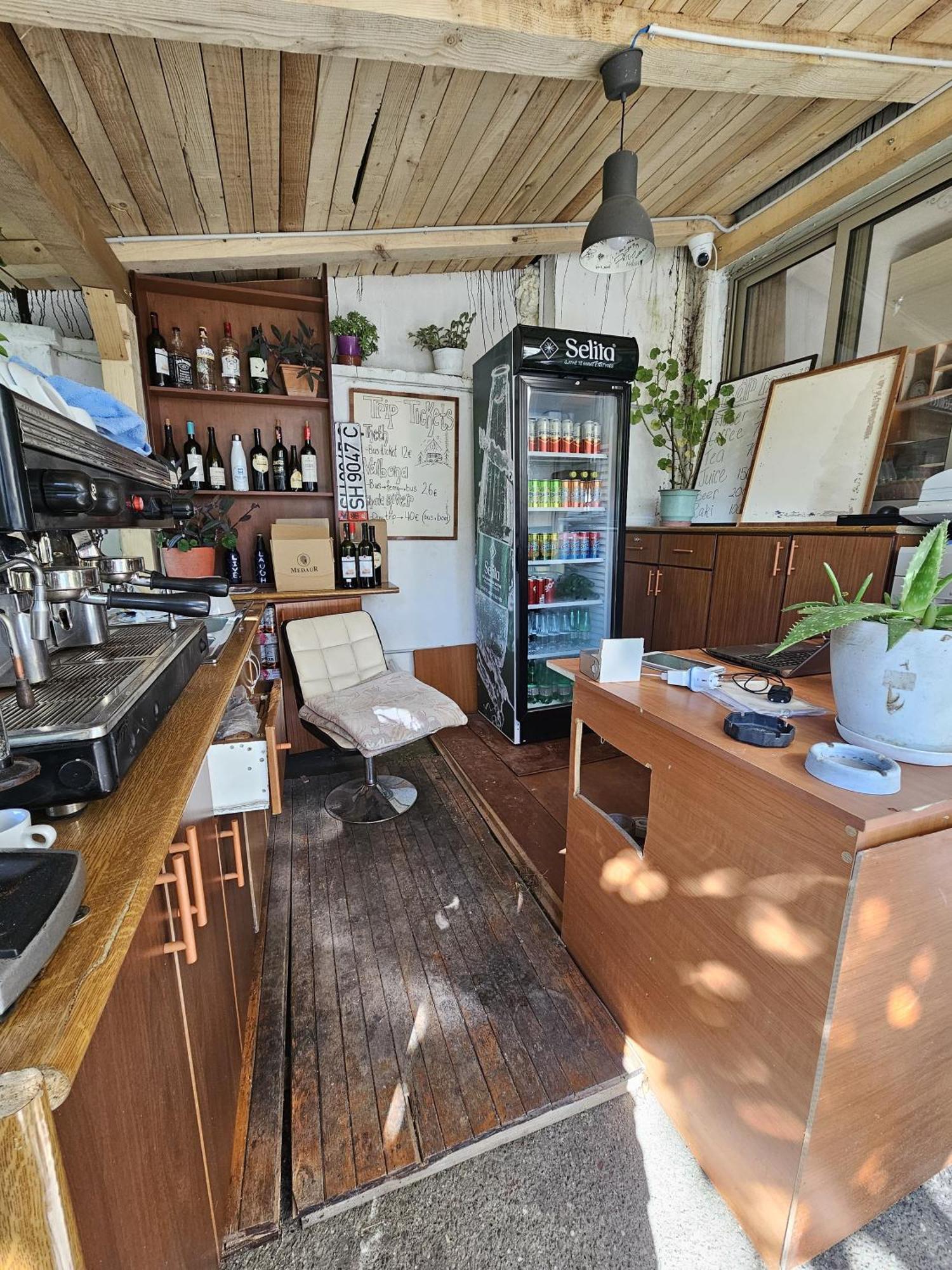 Traveler 2 Albergue