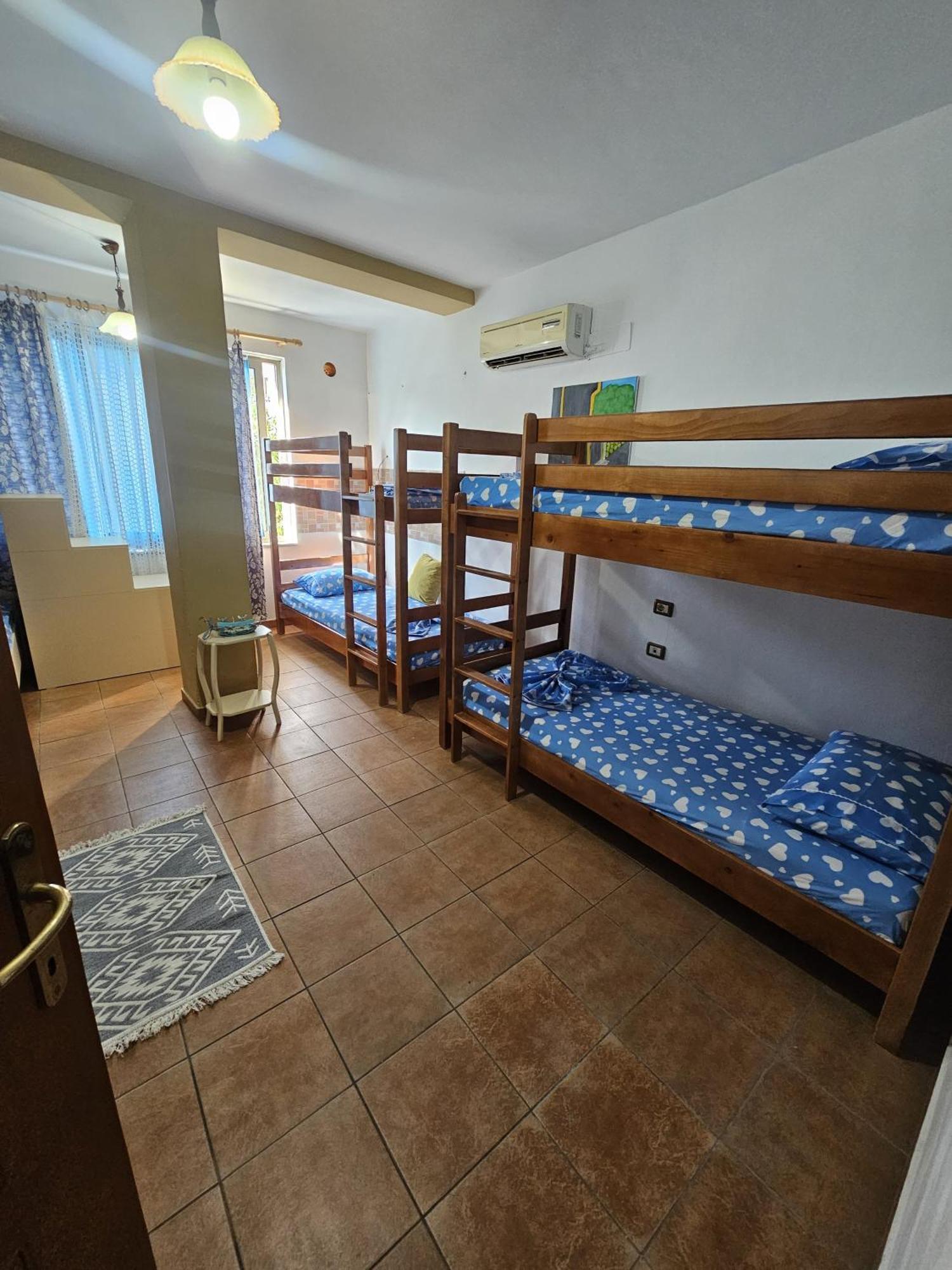 Traveler 2 Albergue